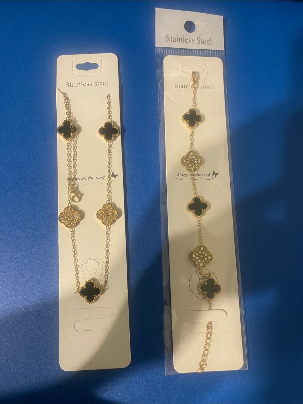 Source Unknown Gold and Black Clover-Link Necklace Set
